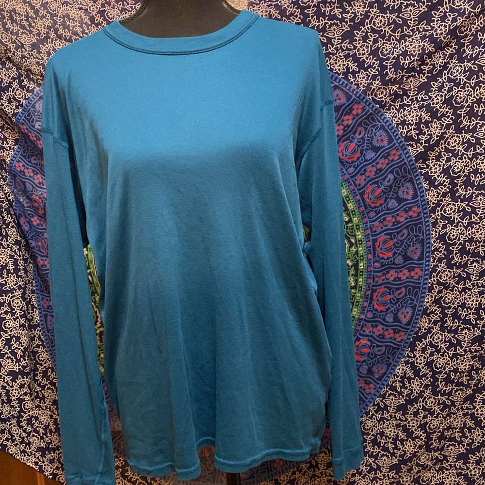 PATAGONIA TEAL THERMAL BASE LAYER CREW🌹